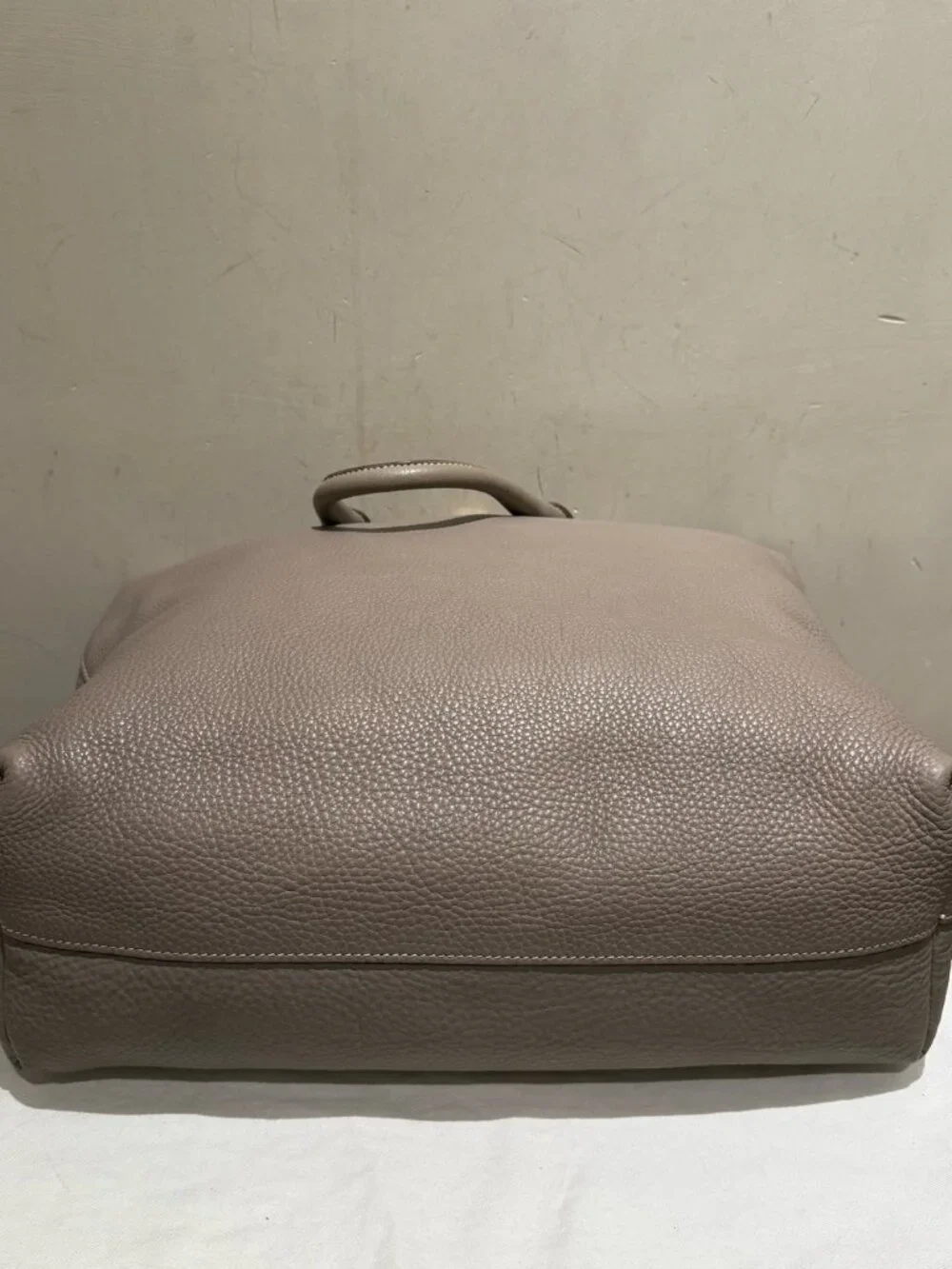 Prada Vitello Daino Elephant Grey Grain Leather Large Tote Handbag